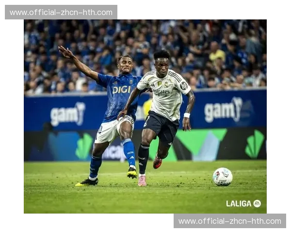 皇马战术板演练：姆巴佩与维尼修斯边中结合重点